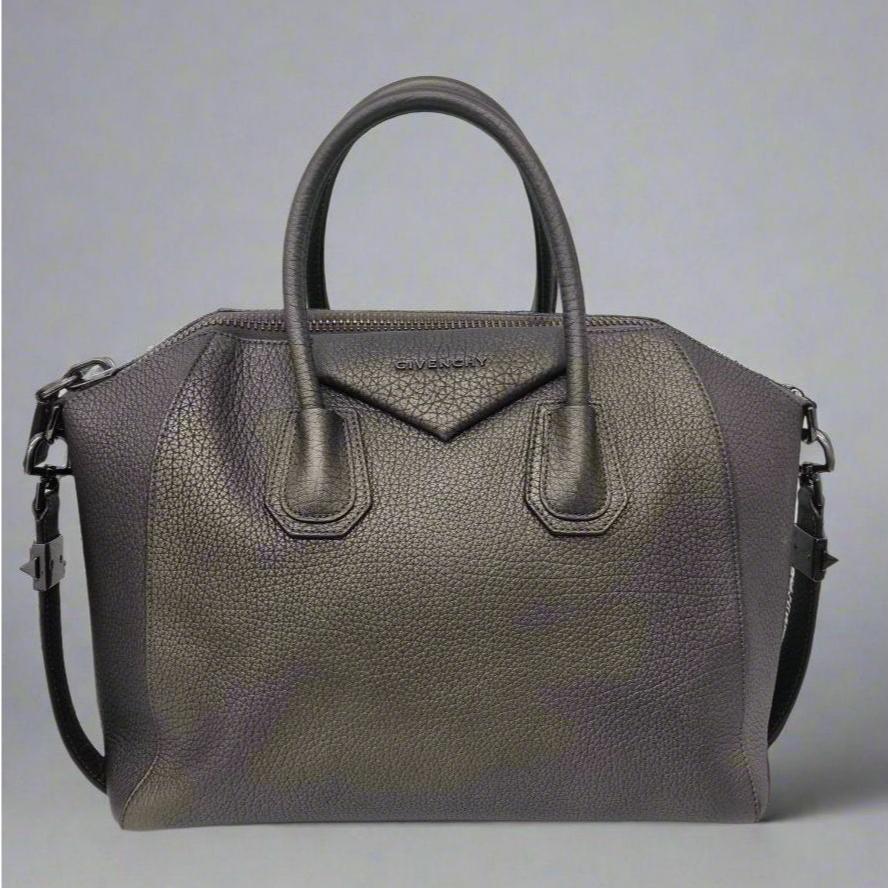  Pre loved Givenchy Antigona Medium Handbag. Dark Grey